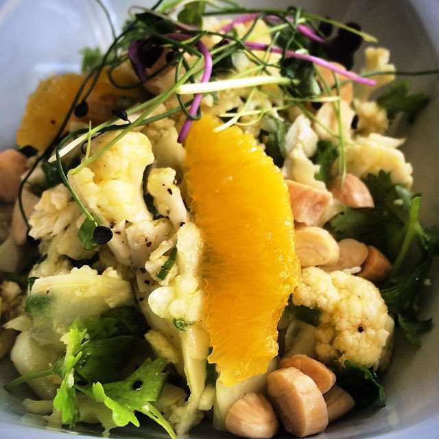 raw-cauliflower-salad comptoir-102