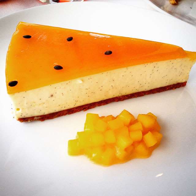 passionfruit-cheesecake
