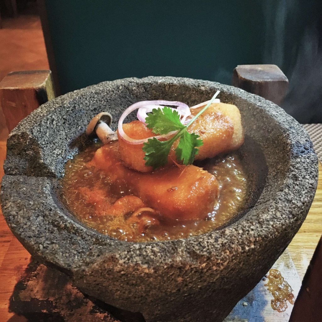 Molcajate Tiajomulco - Tortuga Restaurant Dubai